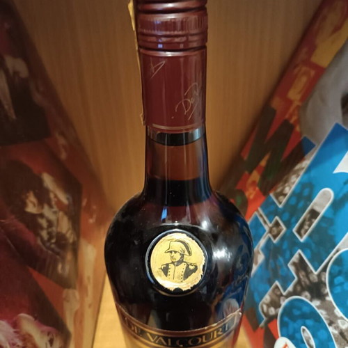 De Valcourt Napoleon Vintage French Brandy 70cl 40% vol like new