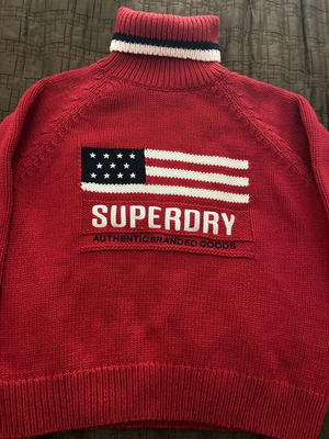 Πουλόβερ Superdry κόκκινο, βαμβακερό, μέγεθος 38, καινούργιο