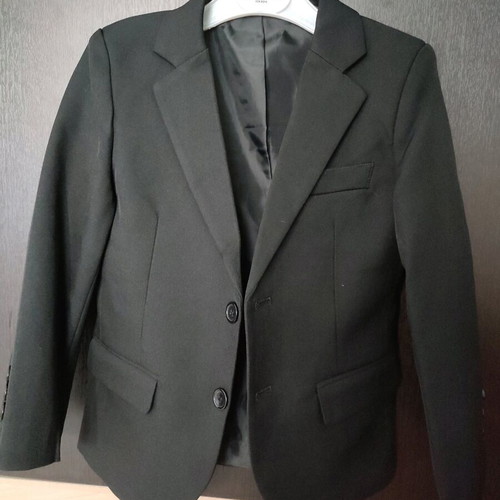 Children's black suit like new with shirt, bow tie and vest