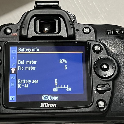 Nikon D90 DSLR camera body