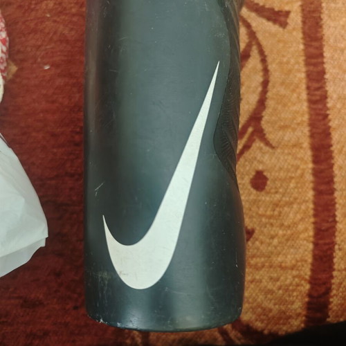 Nike water bottle used