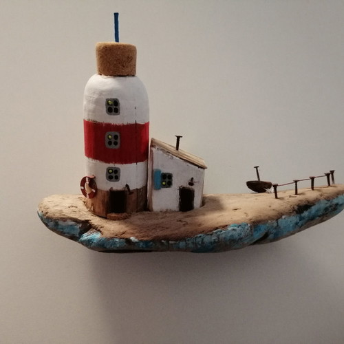 Shabby chic lighthouse decoration made of driftwood and acrylic new