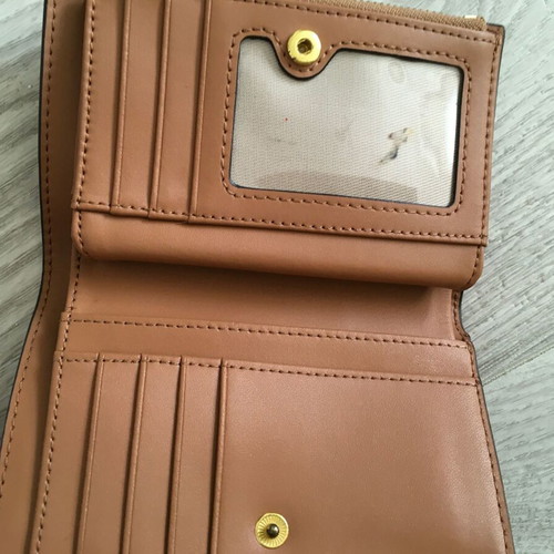 Eve 12 Credit Card Zip Wallet Oroton used, beige