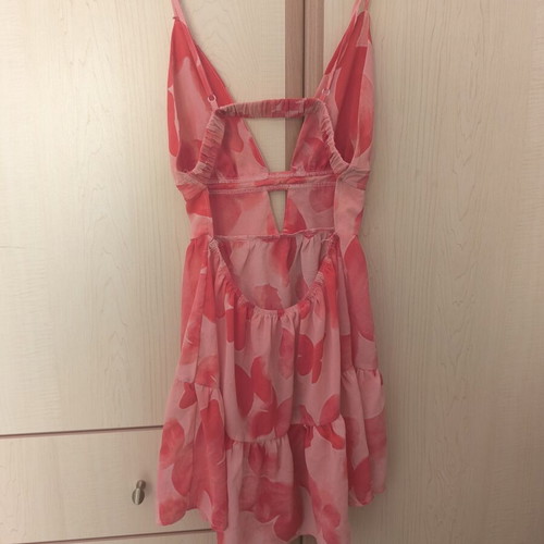 Mini Shein dress like new, pink multicolor, size M