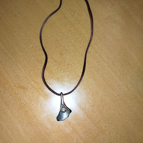 Pendant necklace abstract art like new
