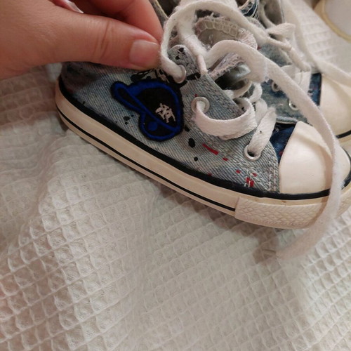 Converse shoes size 24 for boy or girl used, blue