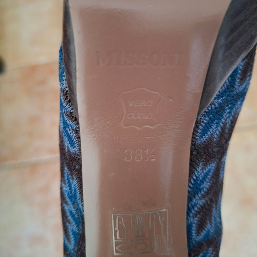 Γόβες Missoni σαν καινούργιο, μπλε και μαύρες, μέγεθος 38.5