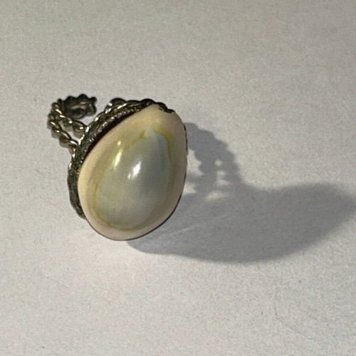Vintage metal ring with natural shell adjustable boho