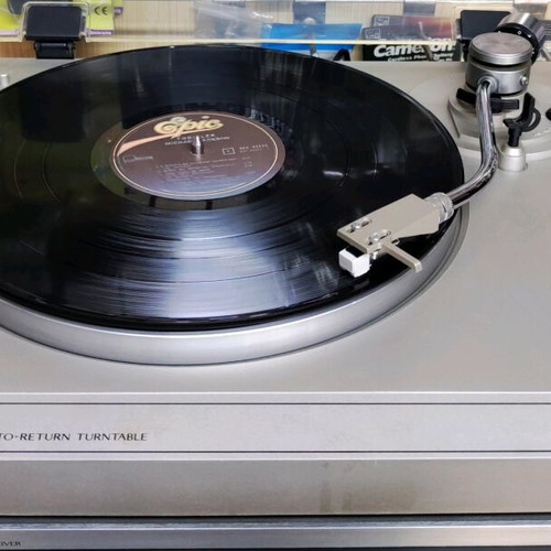 JVC L-A11 turntable used, semi-automatic, fully functional