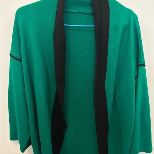 Long green cardigan like new, 30% wool