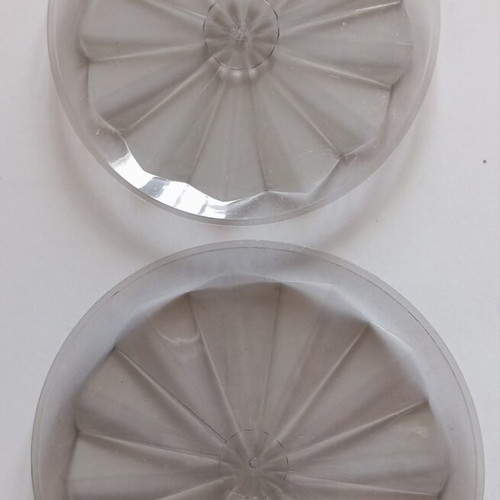 Coasters set like new, 11 plastic German pieces, two sizes