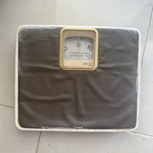 EKS Sweden vintage analog scale