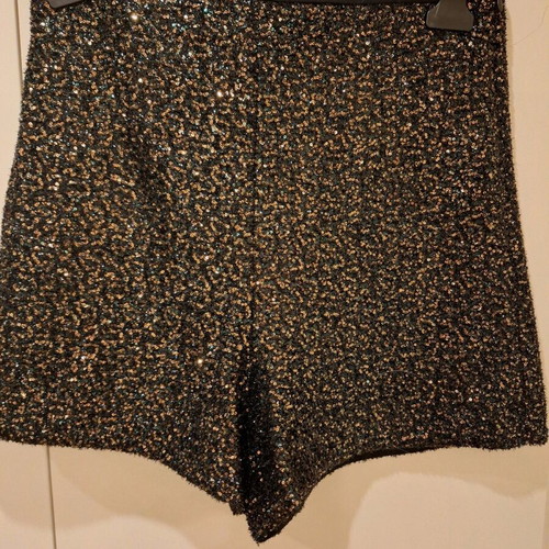 Zara shorts with sequins like new, black and gold