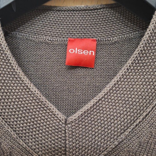 Olsen knitted V sweater grey size S like new