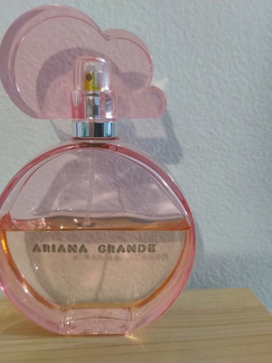 Ariana Grande Cloud Pink Eau de Parfum used, 55-60 ml