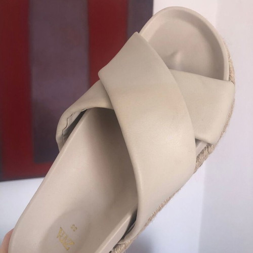 Zara cross strap beige sandals used, size 35