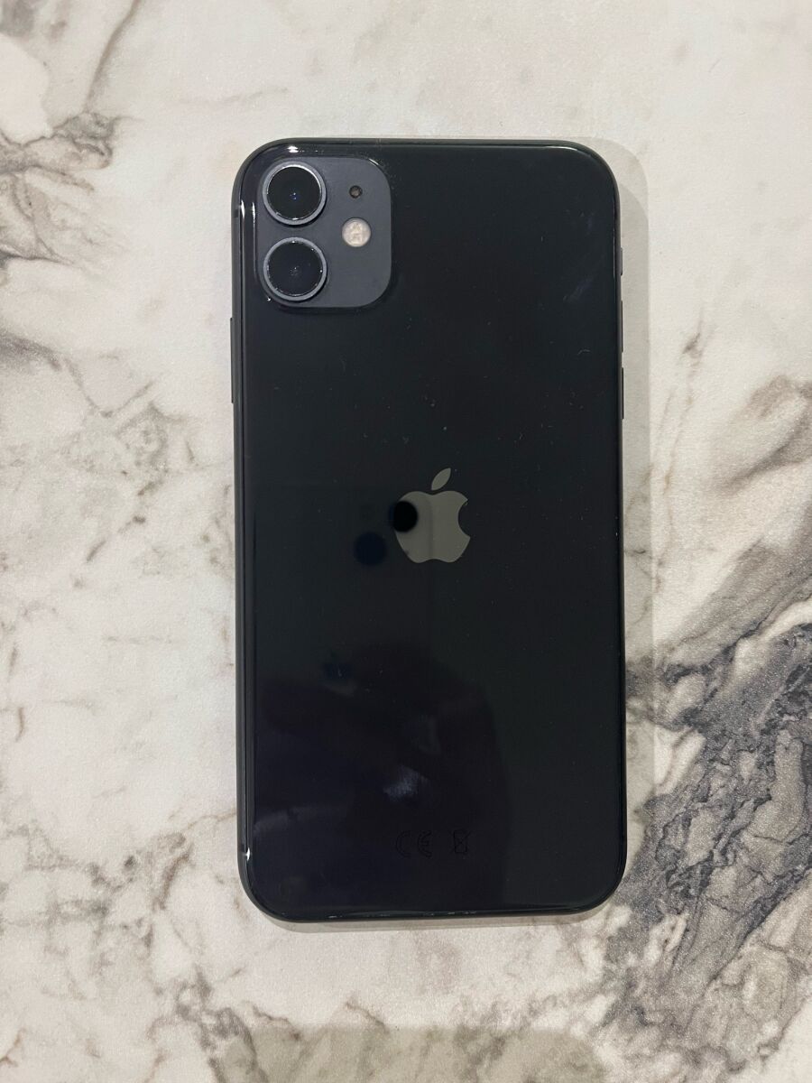 T*n様 動作確認済 iPhone 11 64GB ID P6590 T*n様 動作確認済 iPhone 11 64GB ID P6590 - メルカリ