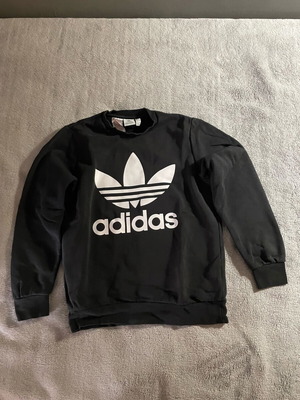 Adidas crewneck large kids 10/10