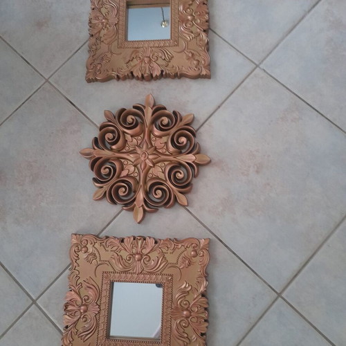 Decorative mirrors set of 3, like new, gold-bronze color