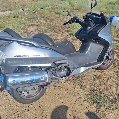 Honda Silver Wing 400i scooter 2007