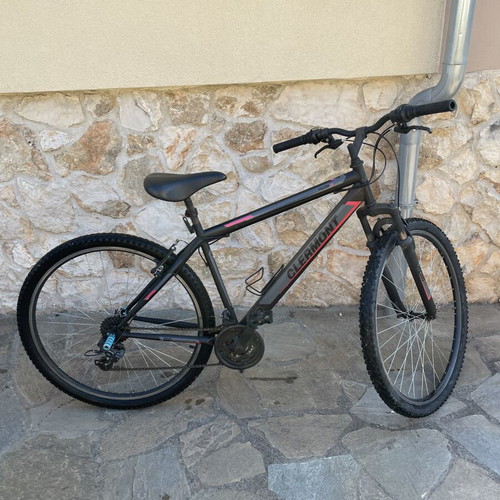Clermont MTB 29" mountain bike used, black/grey with pink details