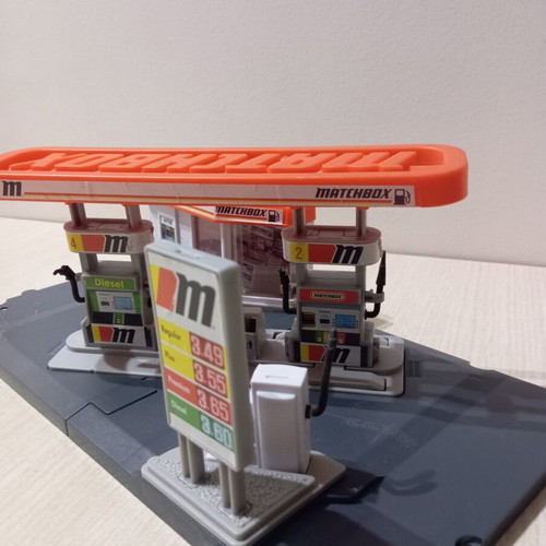 Matchbox Gas Station Car Track used
