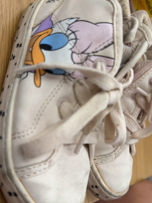Zara children's sneakers size 24 used, beige