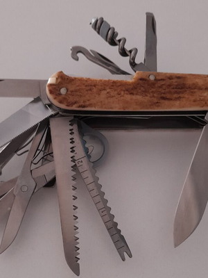 Victorinox SwissChamp πολύεργαλείο με λαβές από κέρατο σαν καινούργιο