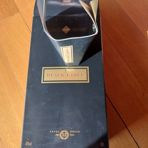 Johnnie Walker Black Label Millennium Edition whisky 12 years 700 ml new