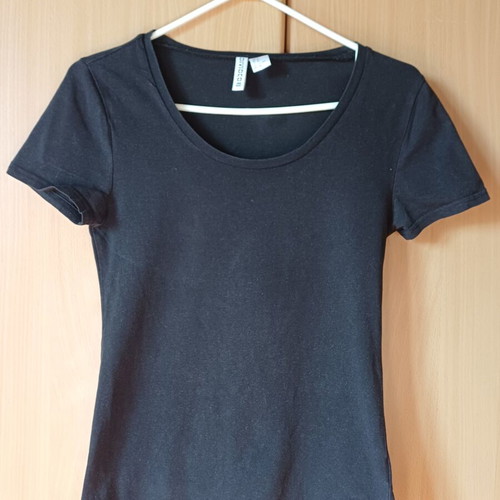 H&M women's t-shirts pack of 4 like new, size S