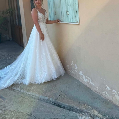 Justin Alexander Sincerity wedding dress ivory
