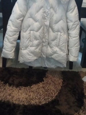 Red cake women's jacket L/XL like new, white