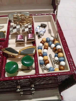 Μανικετόκουμπα καινούργια, συλλεκτικά επίχρυσα 24 καρατίων και 14 καρατίων