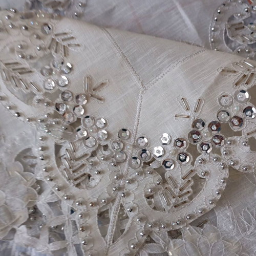 Table linen embroidered with pearls like new