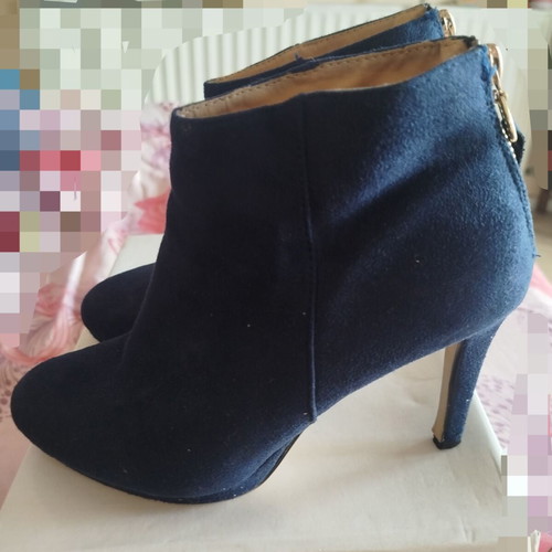 Ideal Shoes ankle boots size 37 used dark blue with worn heel