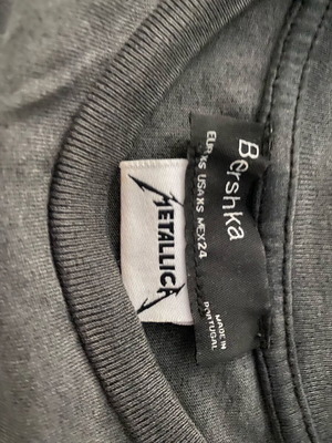 Metallica T -shirt XS Bershka