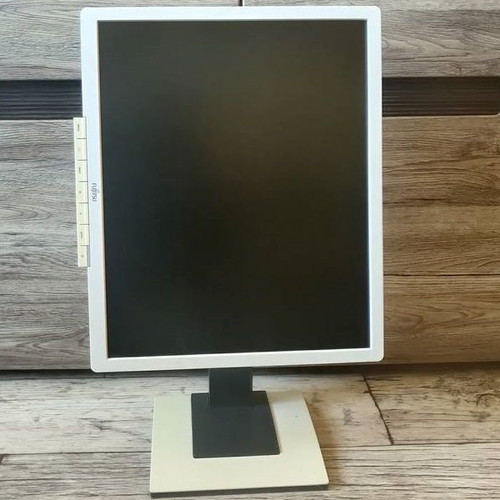 Fujitsu B19-6 Business Monitor 19 inch with speakers and adjustable stand