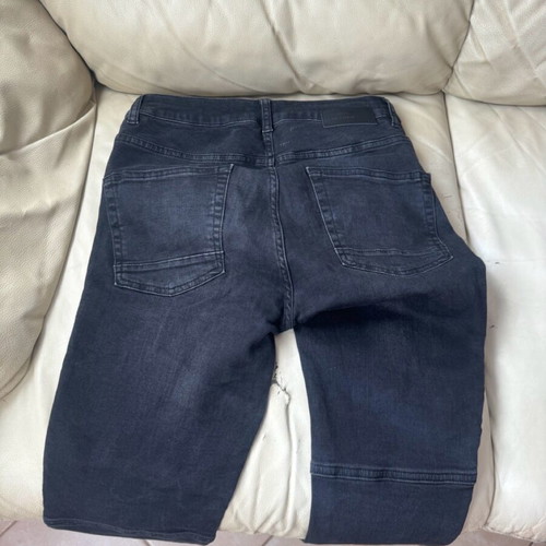 Black men's jeans Pull and Bear like new, size 38