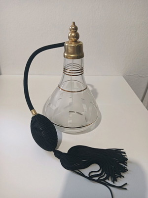 Μπουκάλι για άρωμα σαν καινούργιο με φούσκα