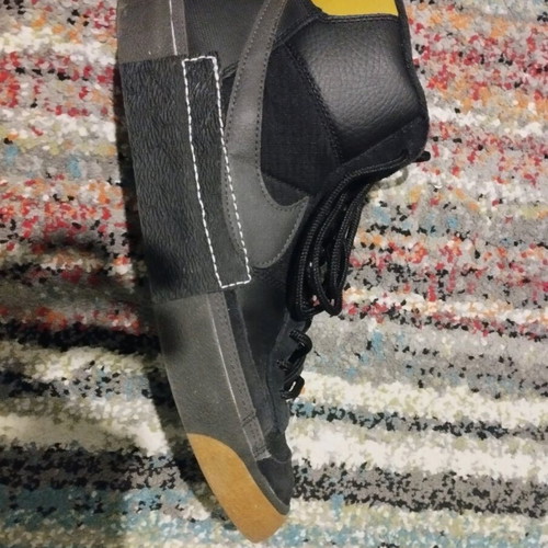 Nike Blazer Mid Pro Club size 43 like new, black and gold
