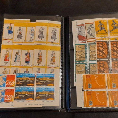 Greek stamp collection 1970-1973 new, 100 complete series