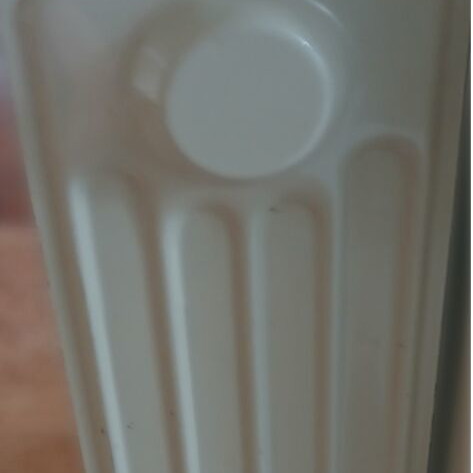 Oil radiator like new in excellent condition