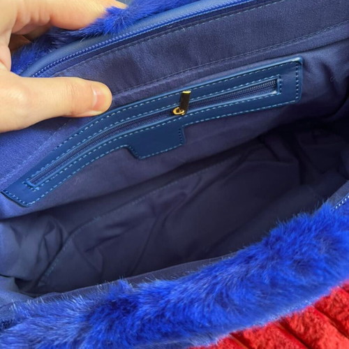 Alex Max blue faux fur shoulder bag new with gold chain