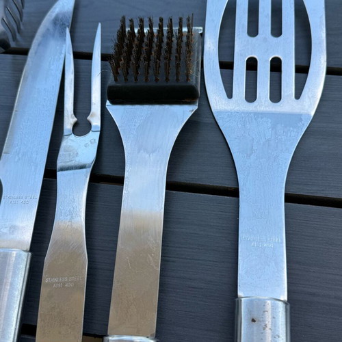Barbecue set new with marks on handles