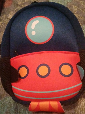 Preschool school bag rocket like new