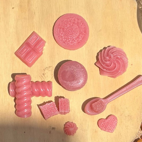 Pink Candy Wax Melts set new with sweet girly aroma