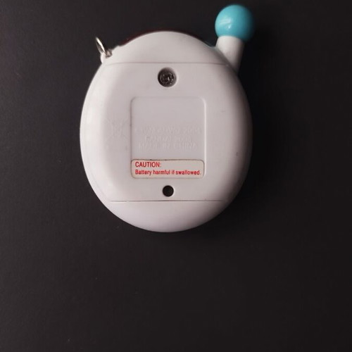 Tamagotchi Connection 2004 used, functional with new battery
