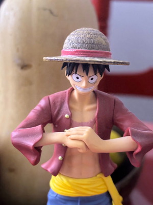 Фигура Anime Luffy с дефект на врата