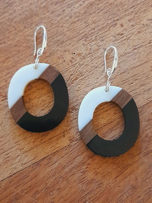 Silver earrings 925 with resin and wood new