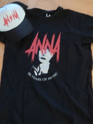 Anna Vissi 50 Years of Music collectible T-shirt and signed hat used